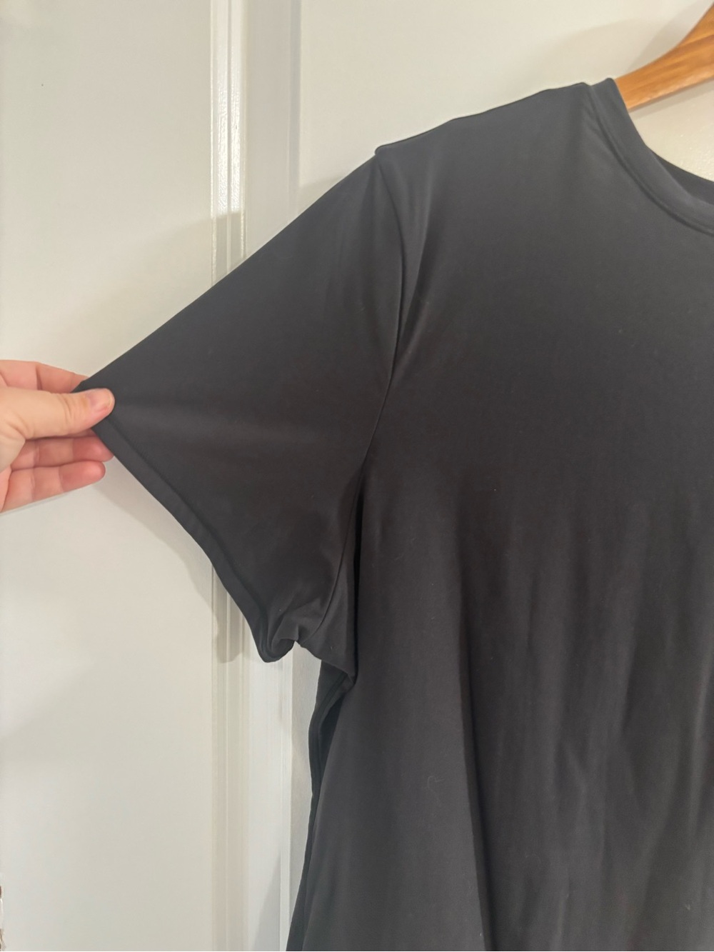 SKIMS Black Fits Anybody Crew Neck T-Shirt Bodysuit - Picture 10 of 15